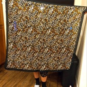 H&M Ladies scarf/shawl/wrap